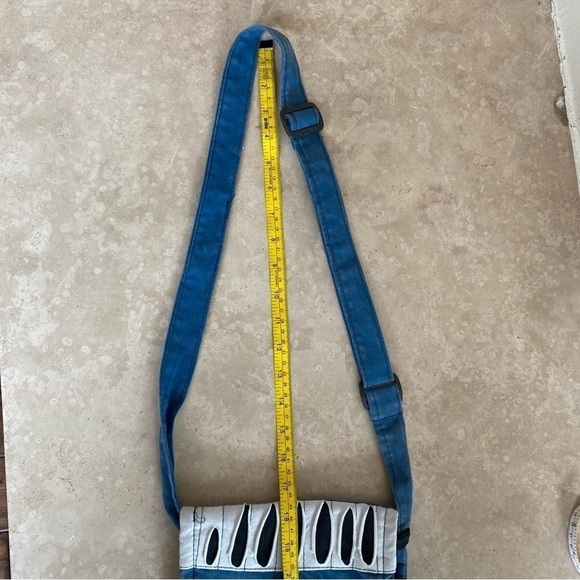 Colorado Flag Themed small to medium sized shoulder bag by Rising International. - Picture 11 of 16